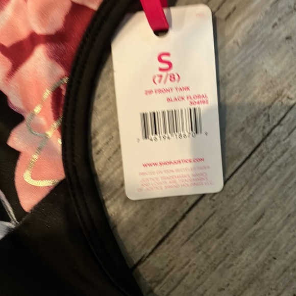 Justice - Picture 5 of 5